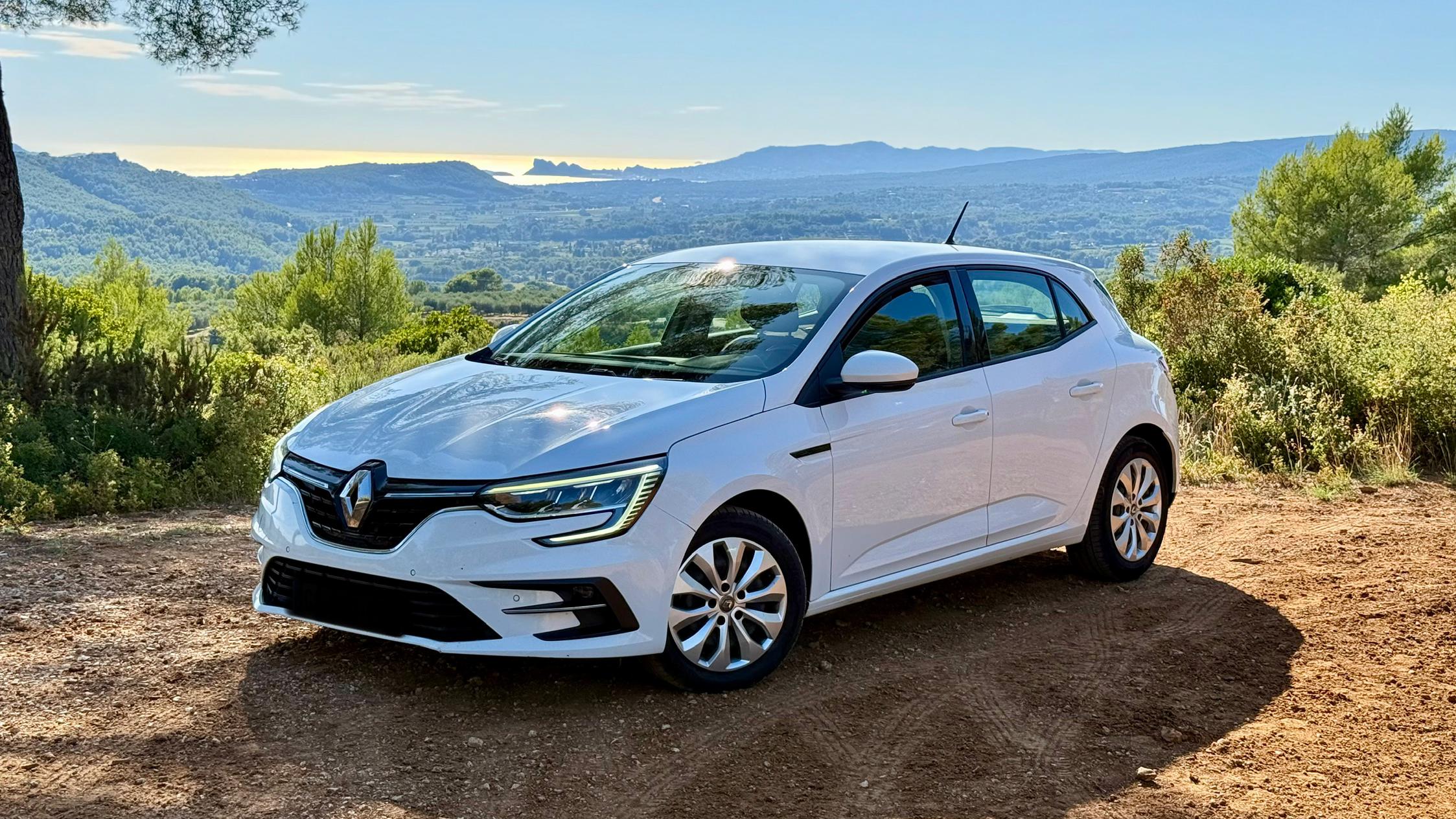 Renault MEGANE IV SOCIETE 2021 à Le Beausset