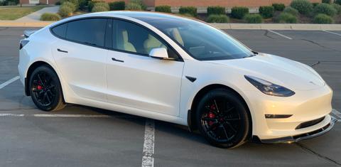 Tesla Model 3 2022