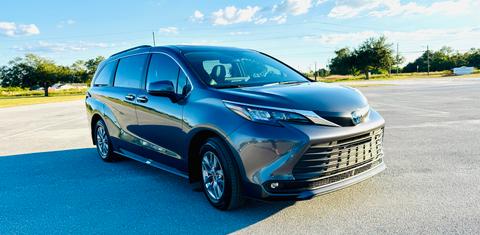 Toyota Sienna 2025