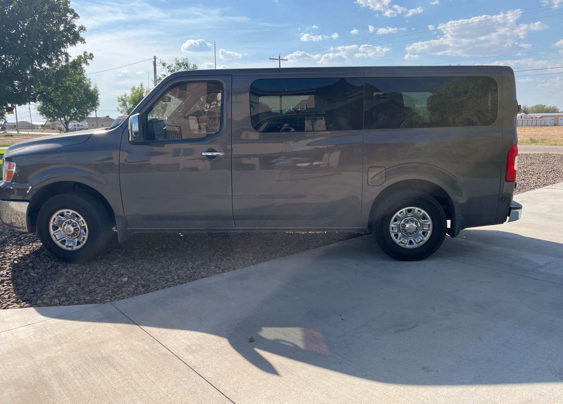 Nissan NV 2016 in Carlsbad, NM