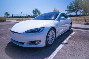 Tesla Model S 2017 in Erie