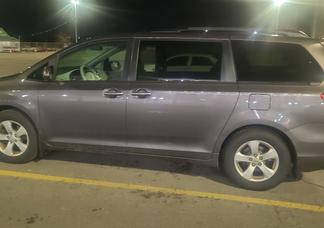 Toyota Sienna car