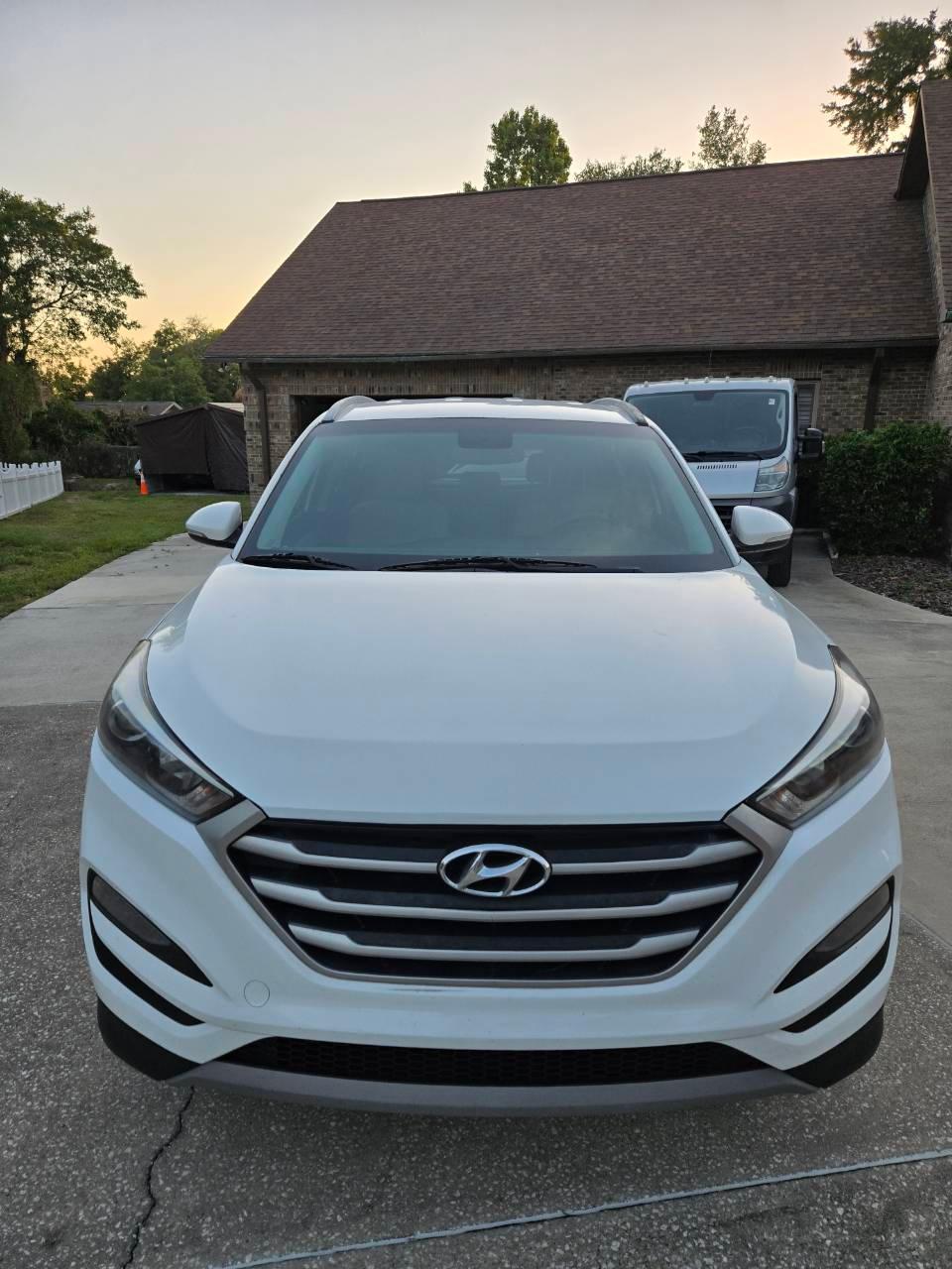 Hyundai Tucson 2017 in 