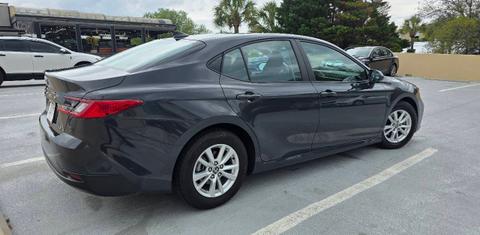 Toyota Camry Hybrid 2025