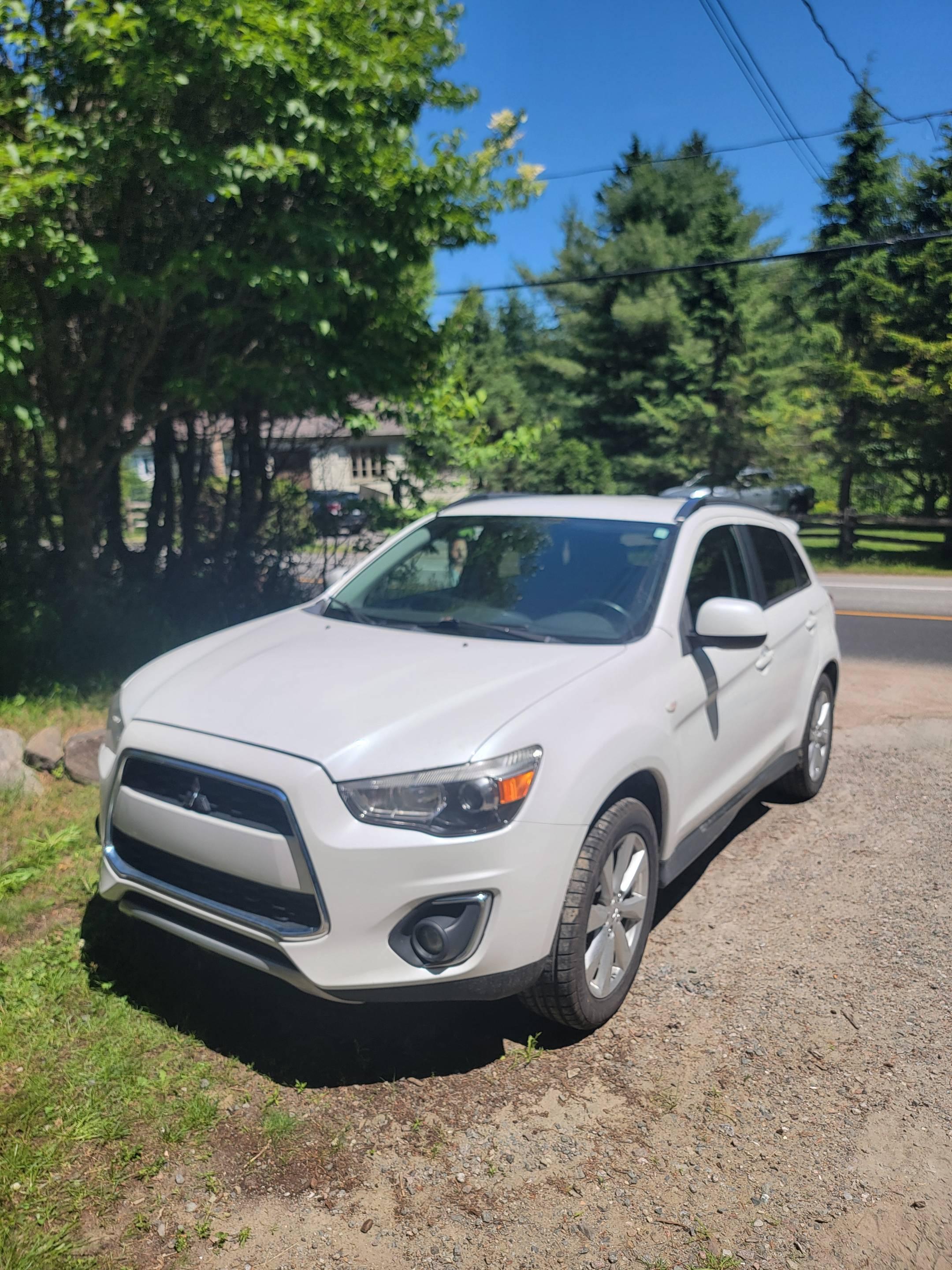 Mitsubishi RVR 2015 in Montréal, QC