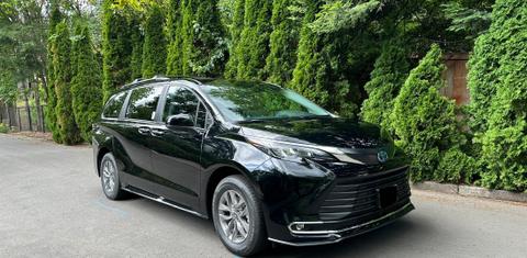 Toyota Sienna 2024
