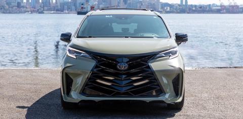 Toyota Sienna 2023
