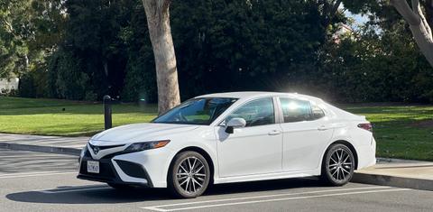 Toyota Camry 2024