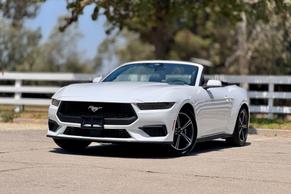 Ford Mustang 2025 in Los Angeles