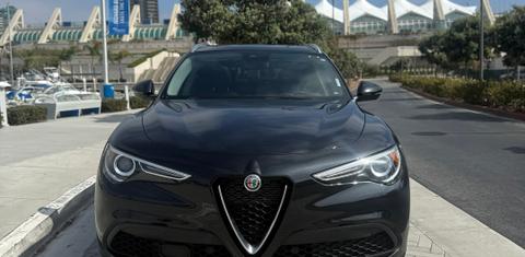 Alfa Romeo Stelvio 2021
