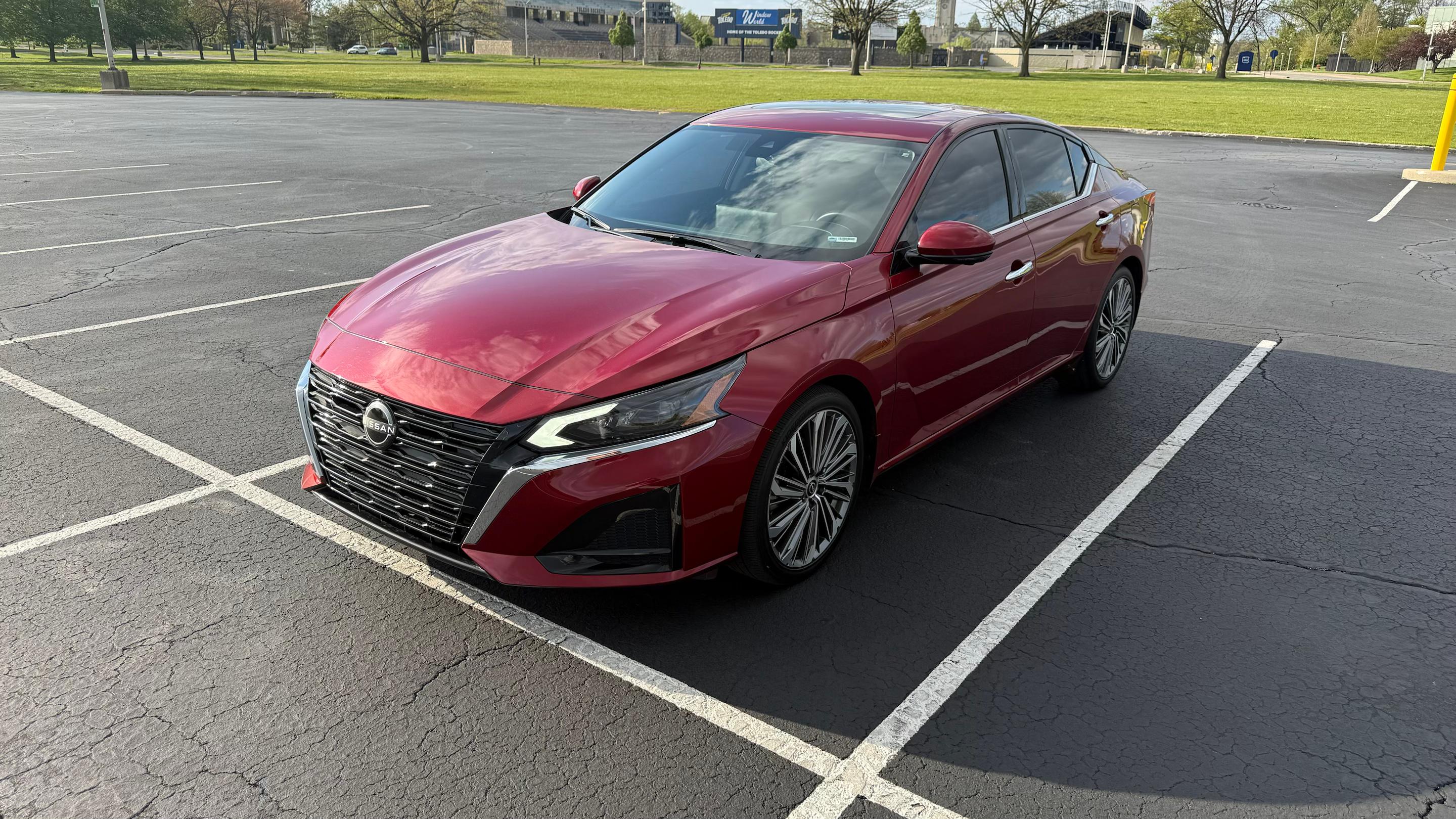 Nissan Altima 2023 in Toledo, OH