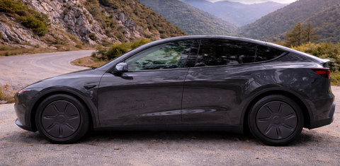 Tesla Model Y 2026