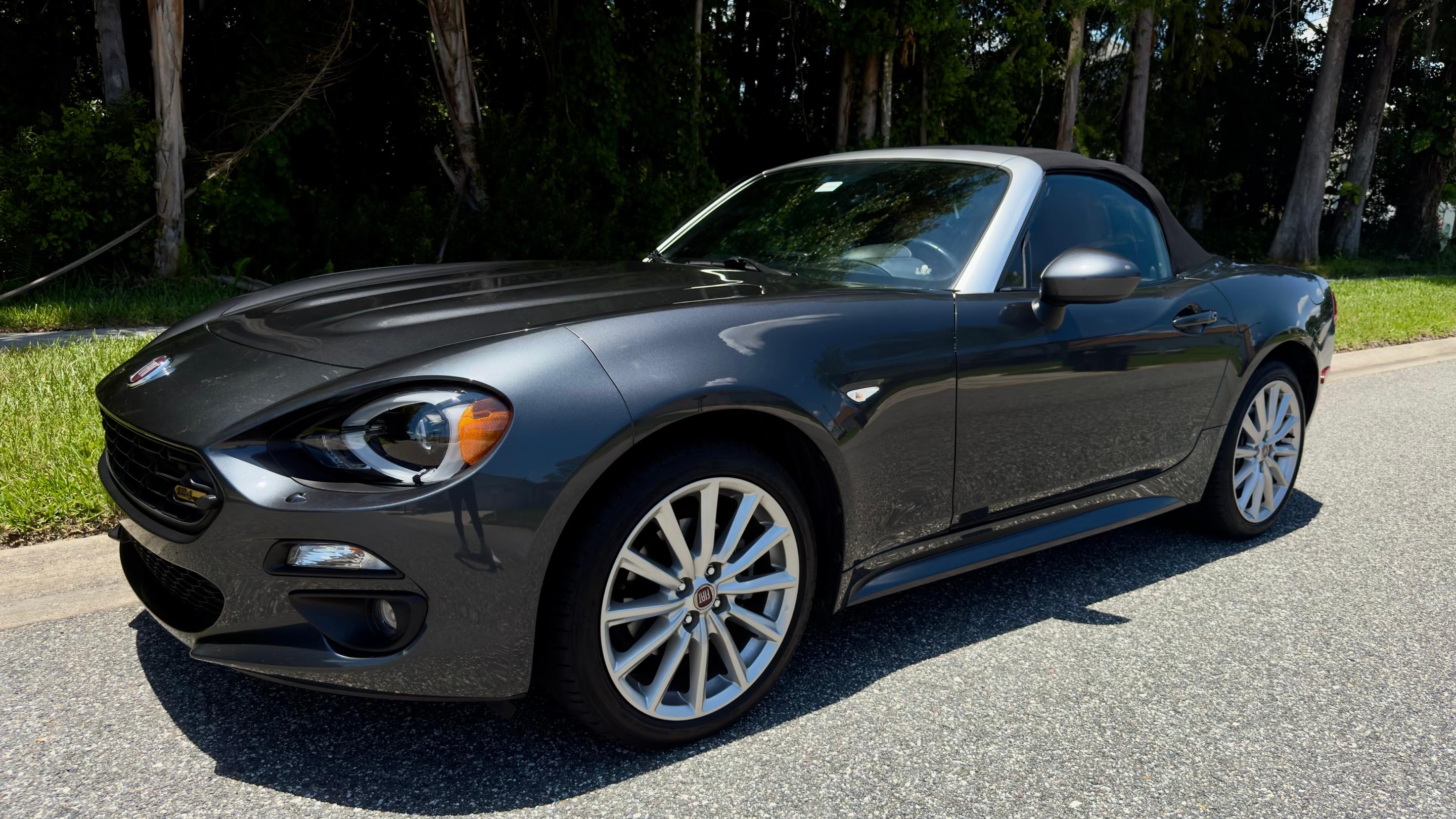 FIAT 124 Spider 2019 in Orlando, FL