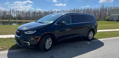 Chrysler Pacifica 2023