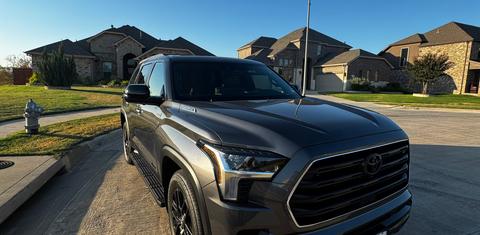Toyota Sequoia 2026
