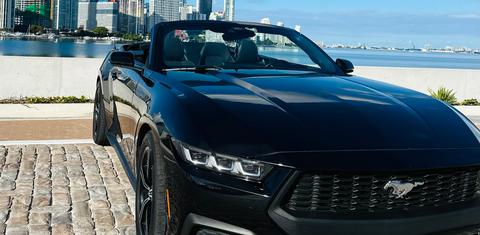 Ford Mustang 2024