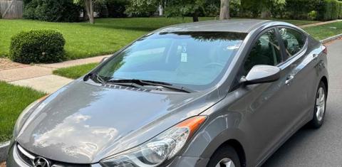 Hyundai Elantra 2013