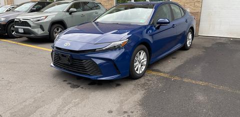 Toyota Camry Hybrid 2025
