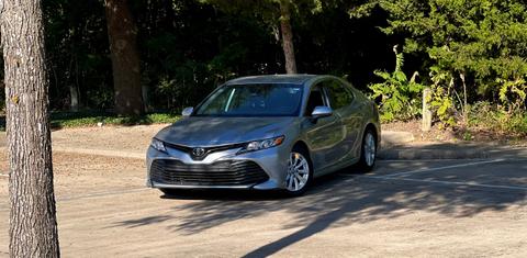 Toyota Camry 2019