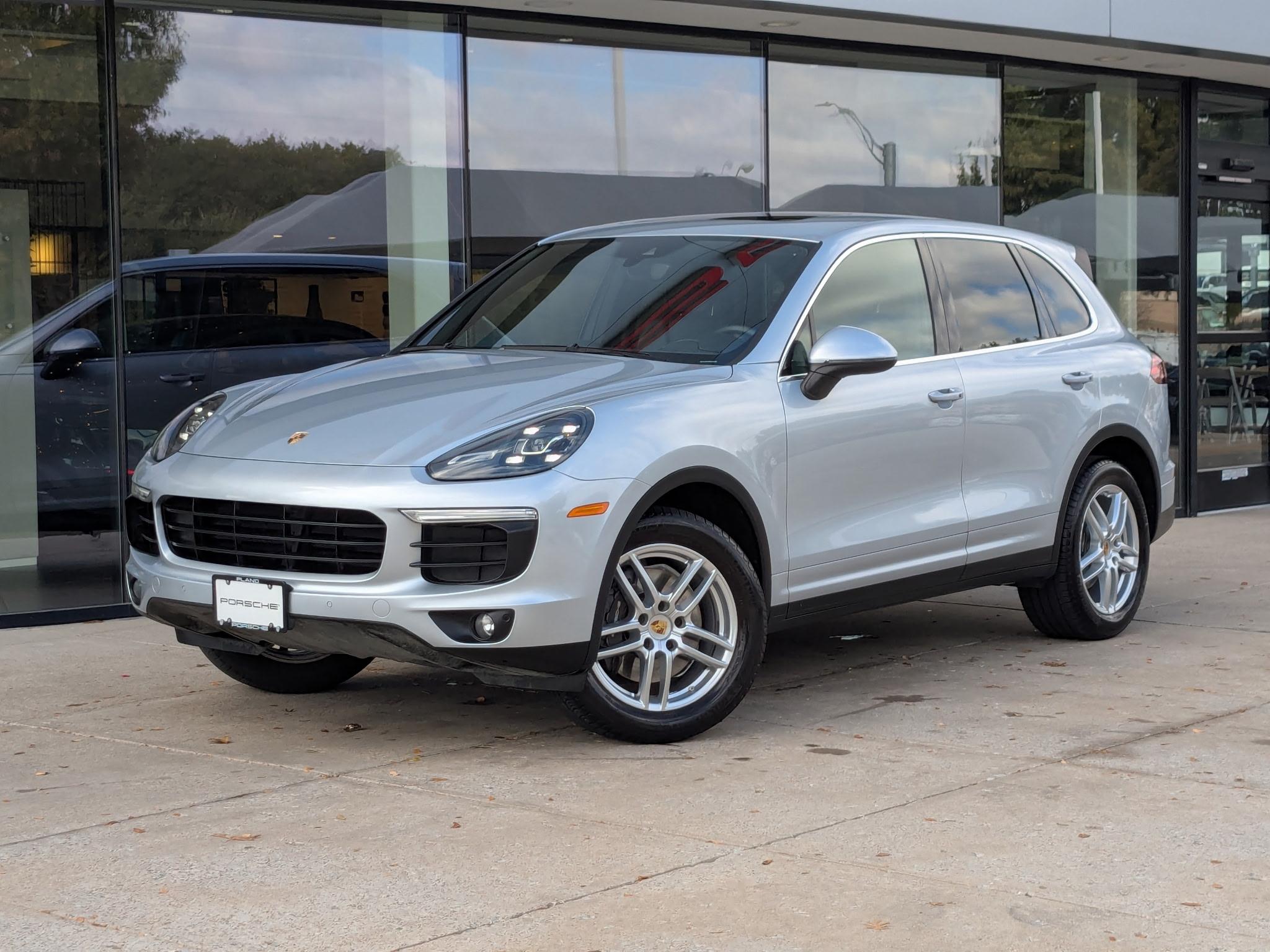 Porsche Cayenne 2016 in Sachse, TX