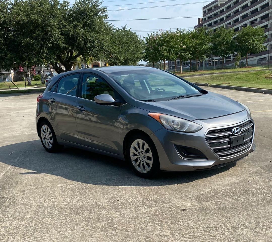 Hyundai Elantra GT 2017 in 