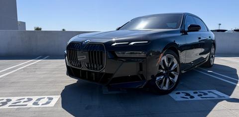 BMW 7 Series 2024