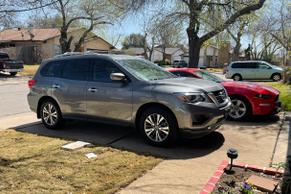 Nissan Pathfinder 2018 in Dallas