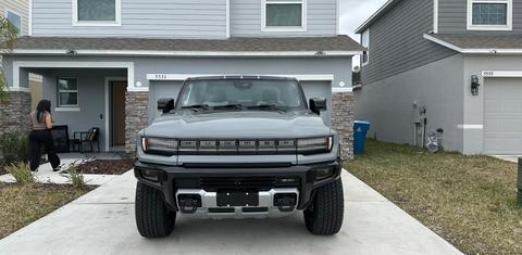 GMC HUMMER EV 2026