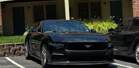 Ford Mustang 2024