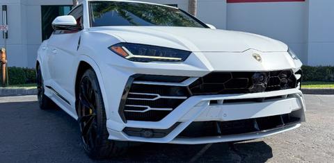 Lamborghini Urus 2021