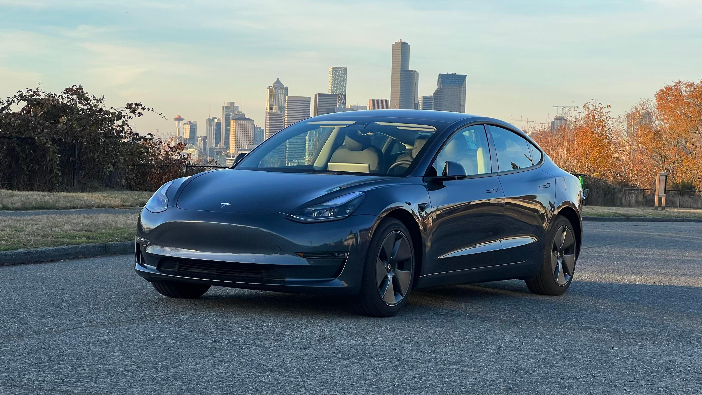 Tesla Model 3 2023 in SeaTac, WA