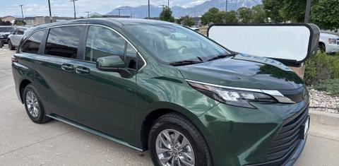 Toyota Sienna 2025