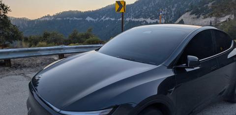 Tesla Model Y 2026