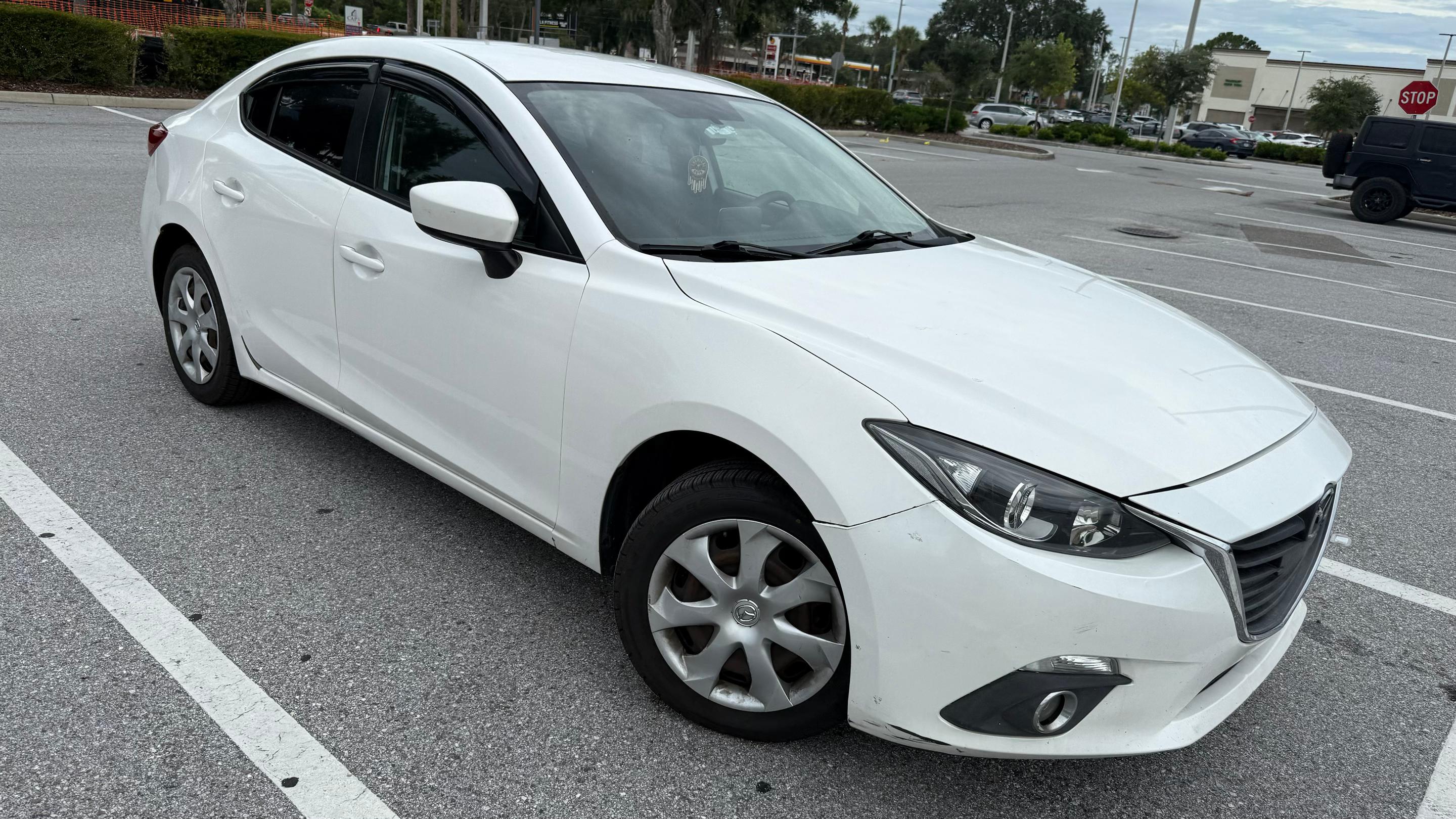 Mazda Mazda3 2015 in 