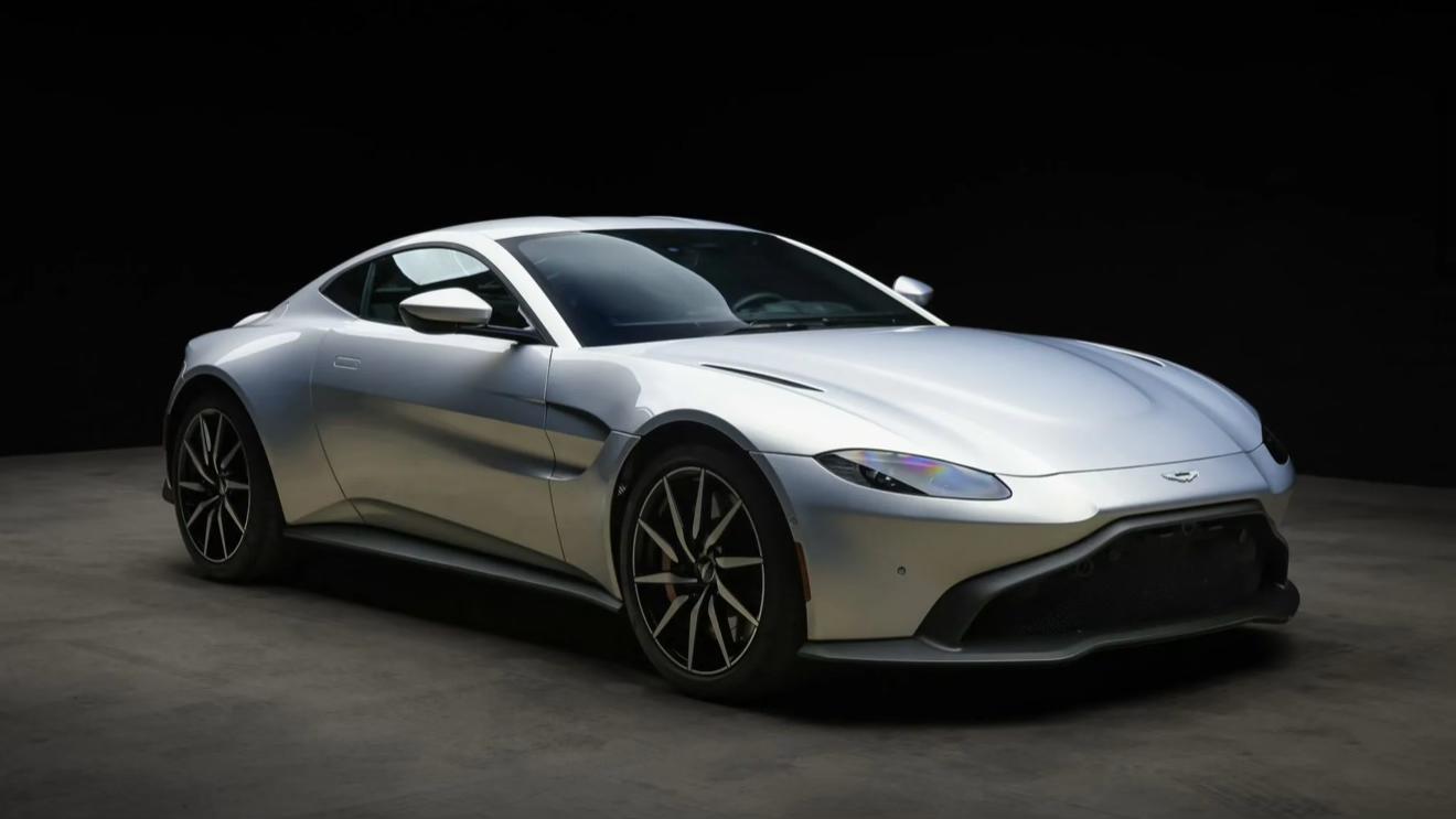 Aston Martin Vantage 2020 in 