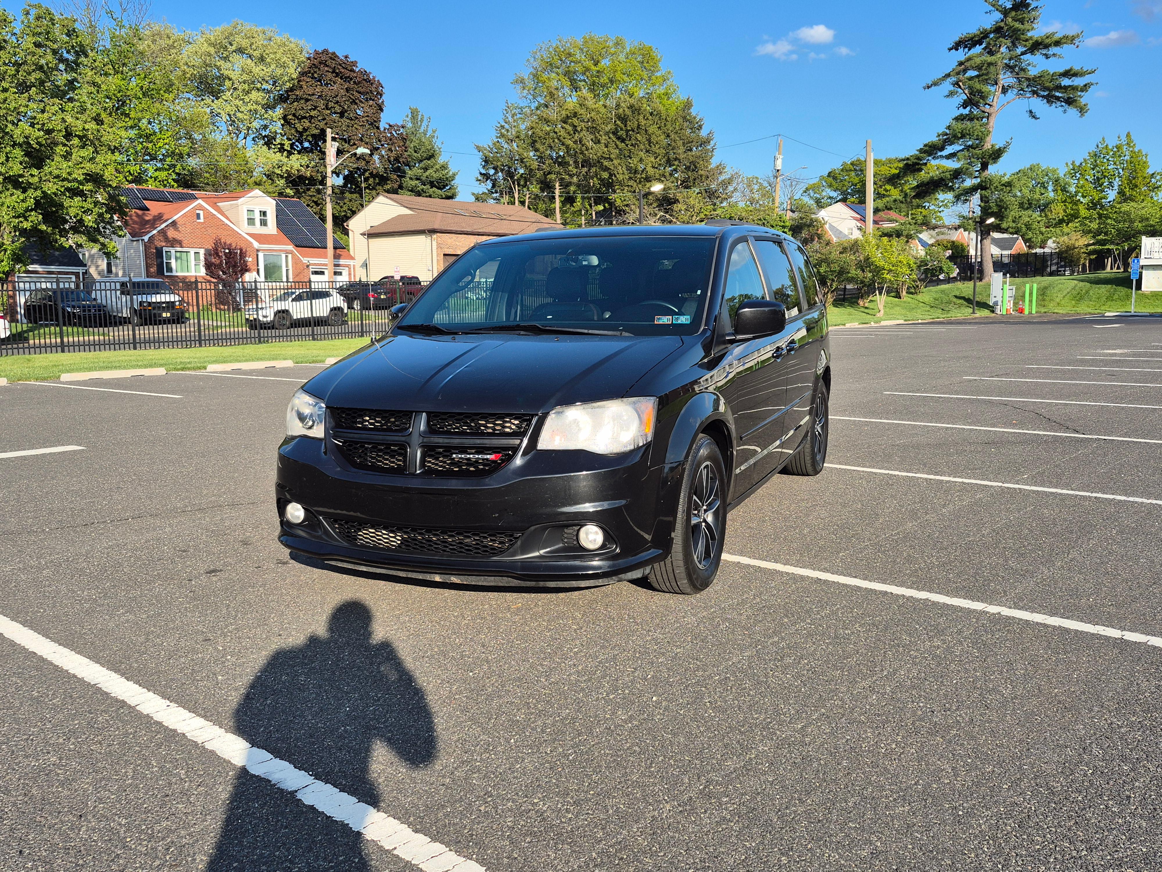 Dodge Grand Caravan 2016 in Elizabeth, NJ