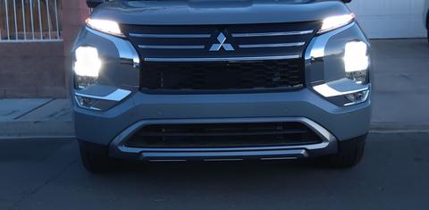 Mitsubishi Outlander 2025