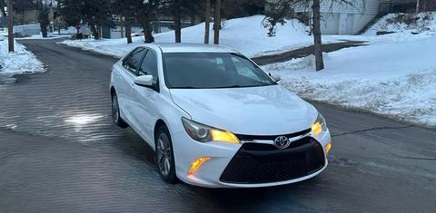 Toyota Camry 2016