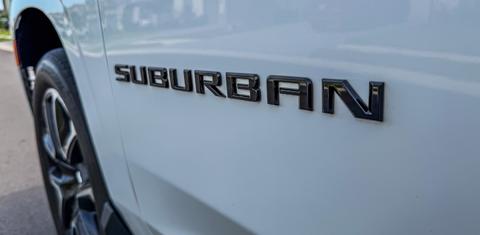 Chevrolet Suburban 2023