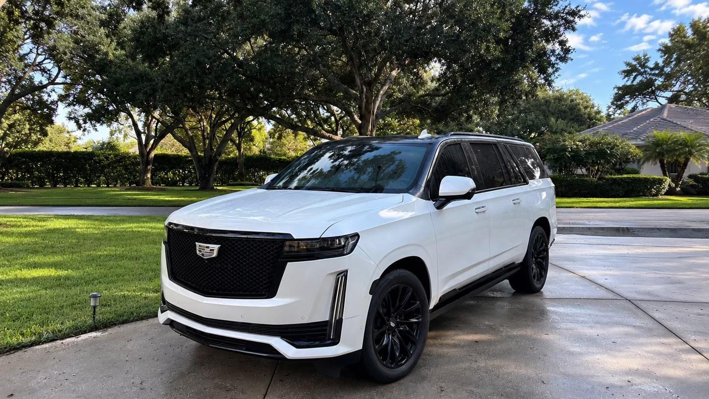 Cadillac Escalade ESV 2023 in Orlando, FL
