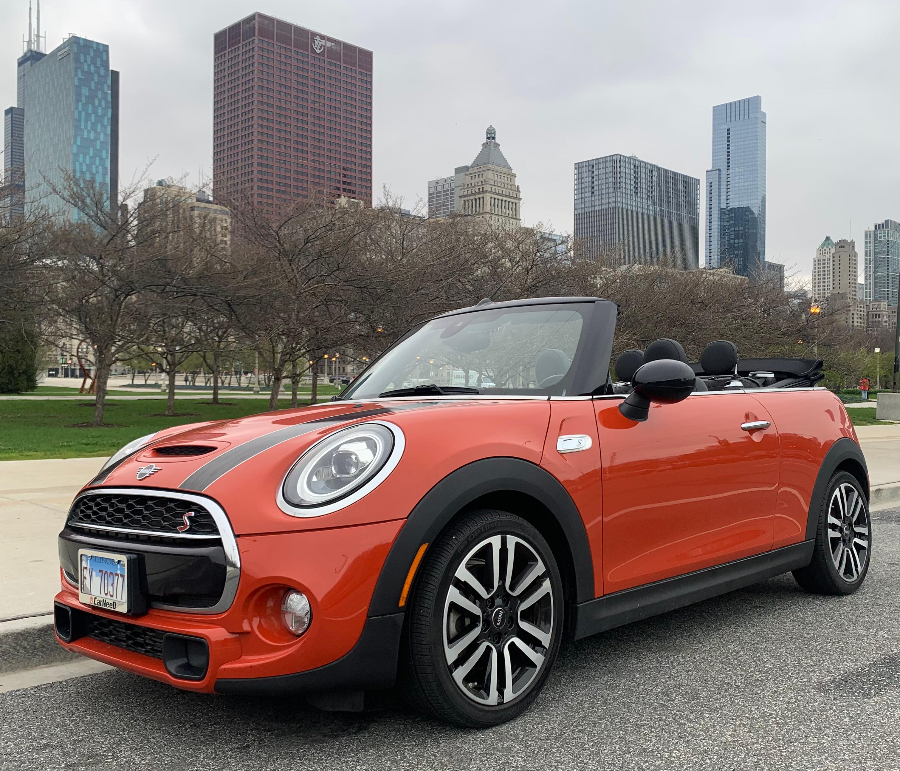 MINI Convertible 2019 in Chicago, IL