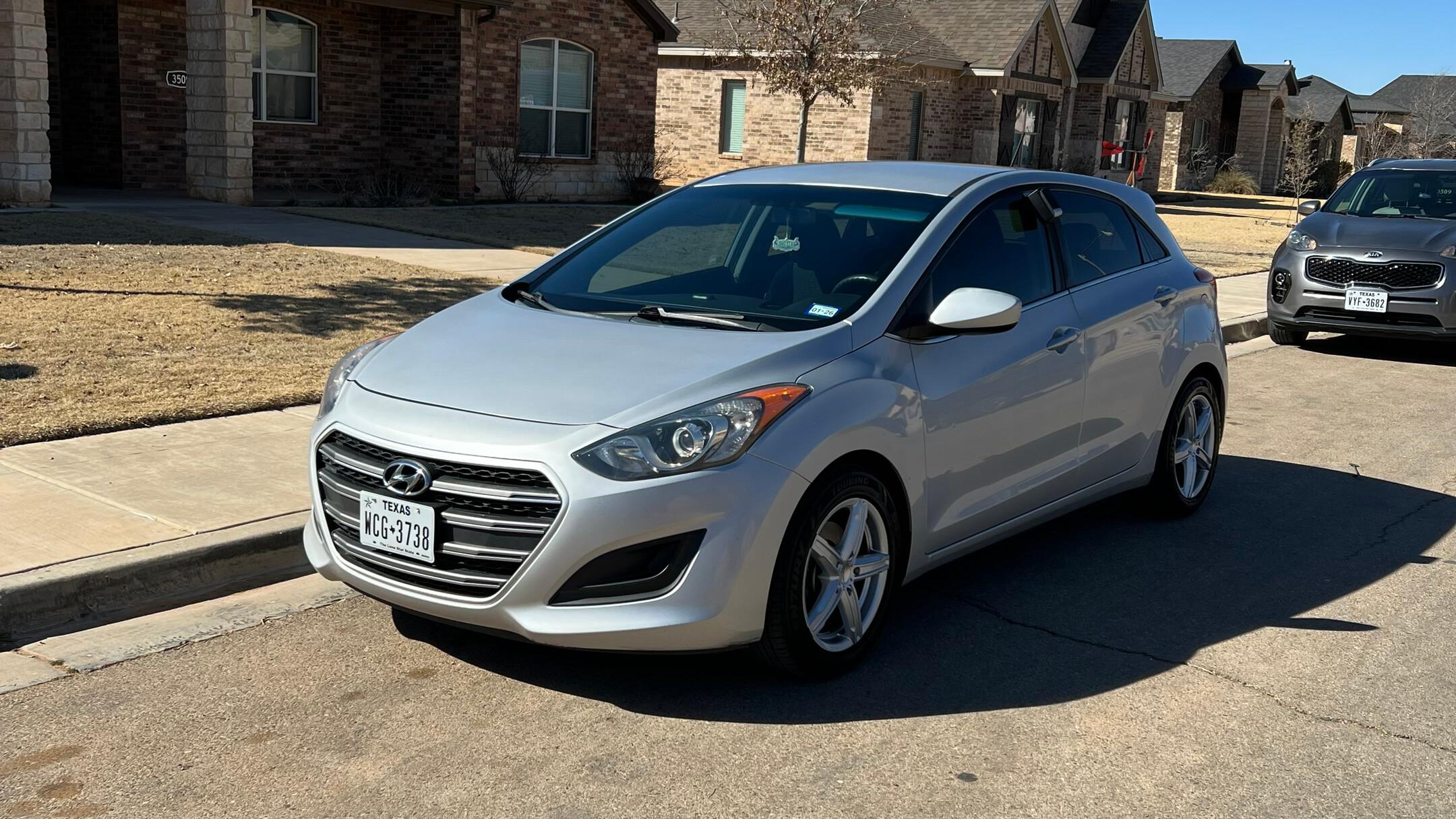 Hyundai Elantra GT 2016 in Lubbock, TX