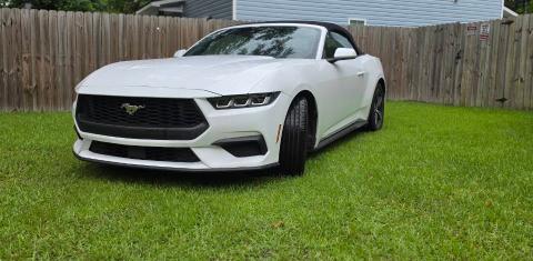 Ford Mustang 2024