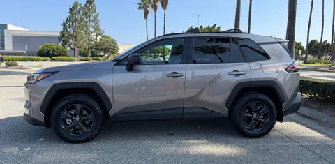 Toyota RAV4 Hybrid 2026