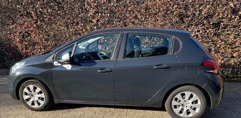Peugeot 208 2018