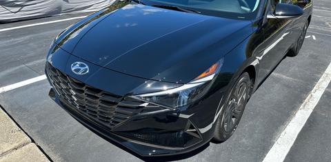 Hyundai Elantra 2023