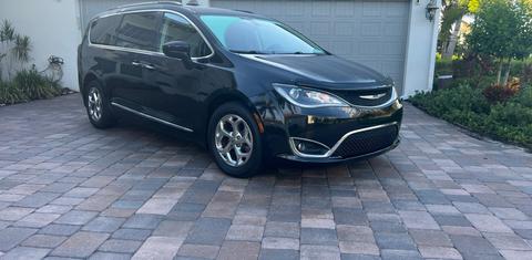 Chrysler Pacifica 2017