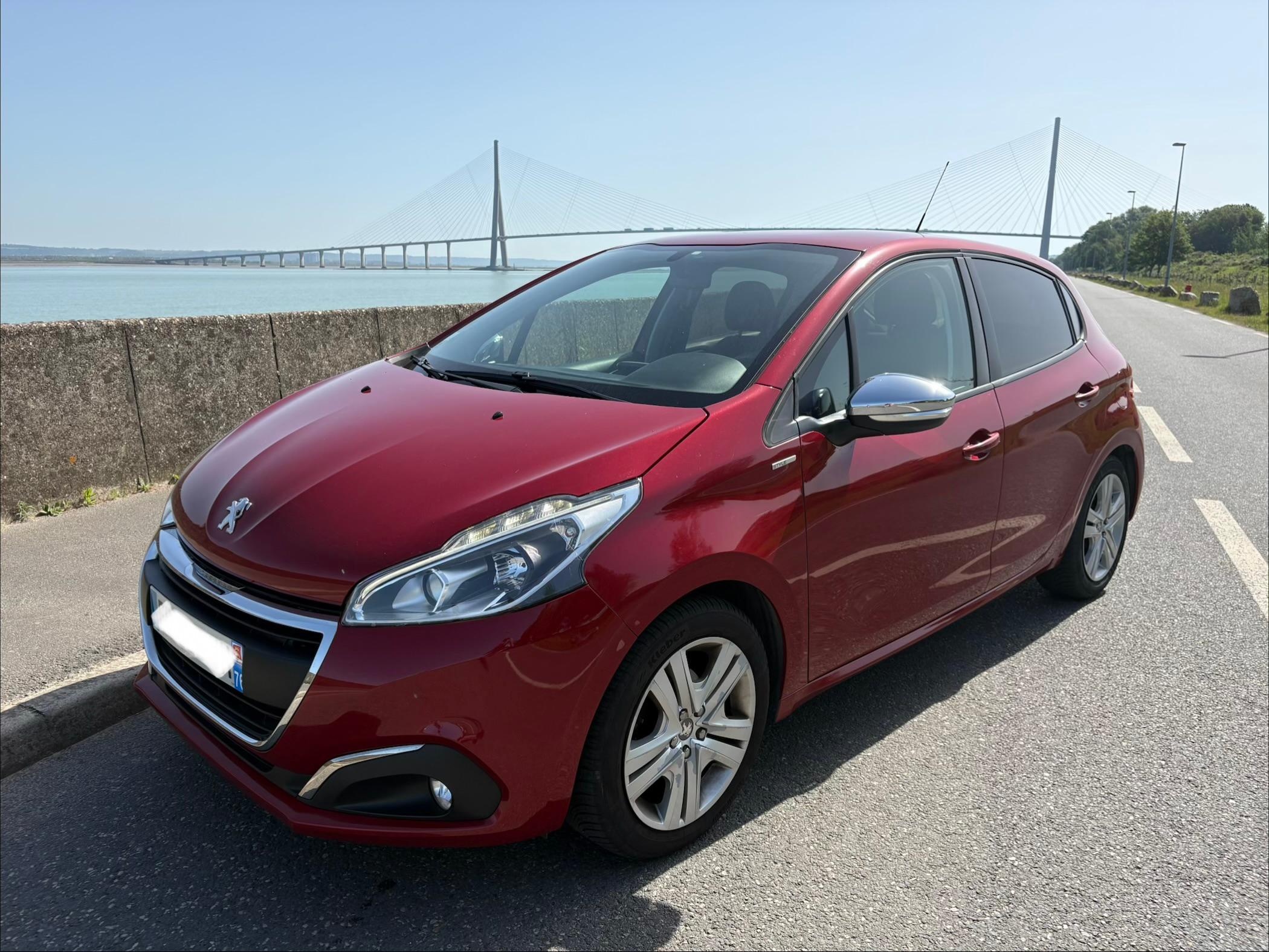 Peugeot 208 2018 à Le Havre