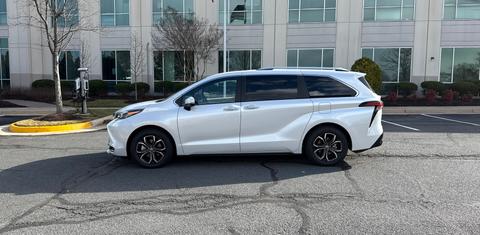 Toyota Sienna 2026