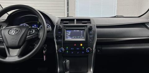 Toyota Camry 2016